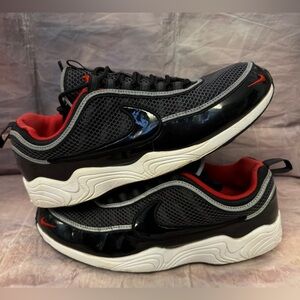 Nike Spiridon men’s size 11